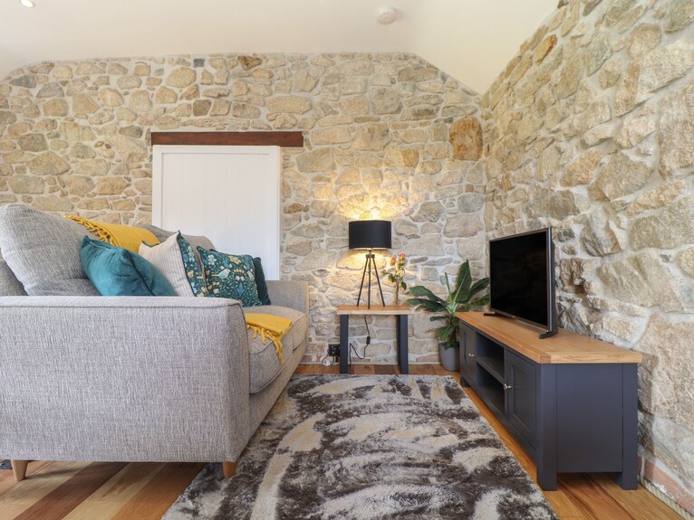The Hayloft, Luxury Holiday Cottage, With Open Fire In Helston - Porthleven