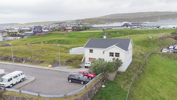 Free self-parking