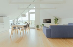 House | Dining room - Stunning Views / Penthouse / Decorative / Parking (Nykobing Sjaelland)
