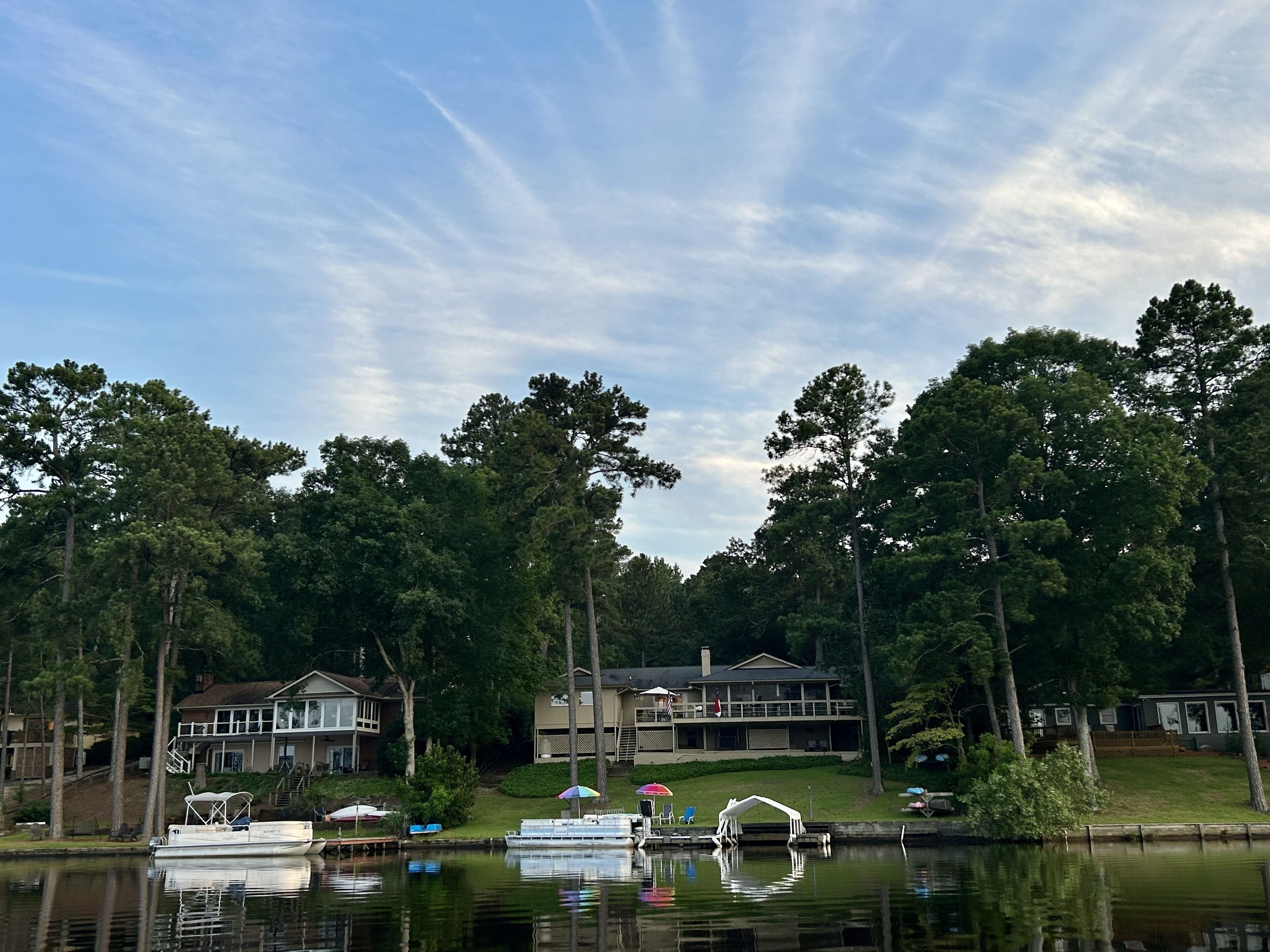 Lake house on Thagards Lake near Pinehurst, NC!