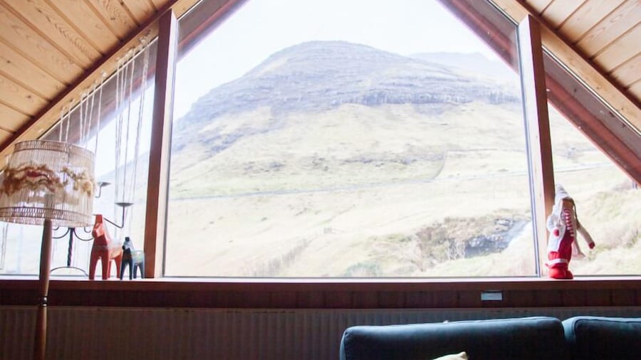 Idyllic Vacation Home With A Breathtaking View