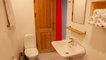 House | Bathroom | Shower, hair dryer, towels, soap