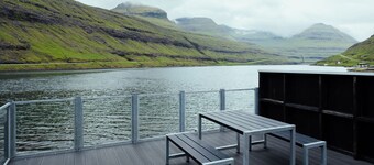 A Pearl In A Forgotten Fjord - Luxury Boathouse
