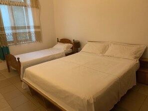 1 bedroom, iron/ironing board, bed sheets