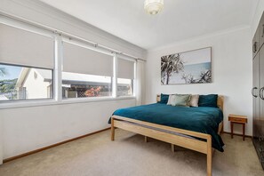 3 habitaciones, tabla de planchar con plancha y wifi gratis 