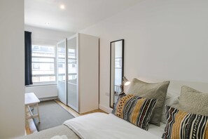 2 sovrum, strykjärn/strykbräda, wi-fi och sängkläder