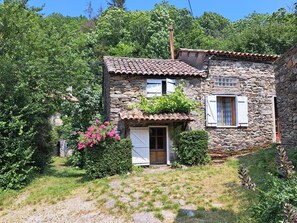 Exterior - FOR NATURE LOVERS ! (Mélagues)