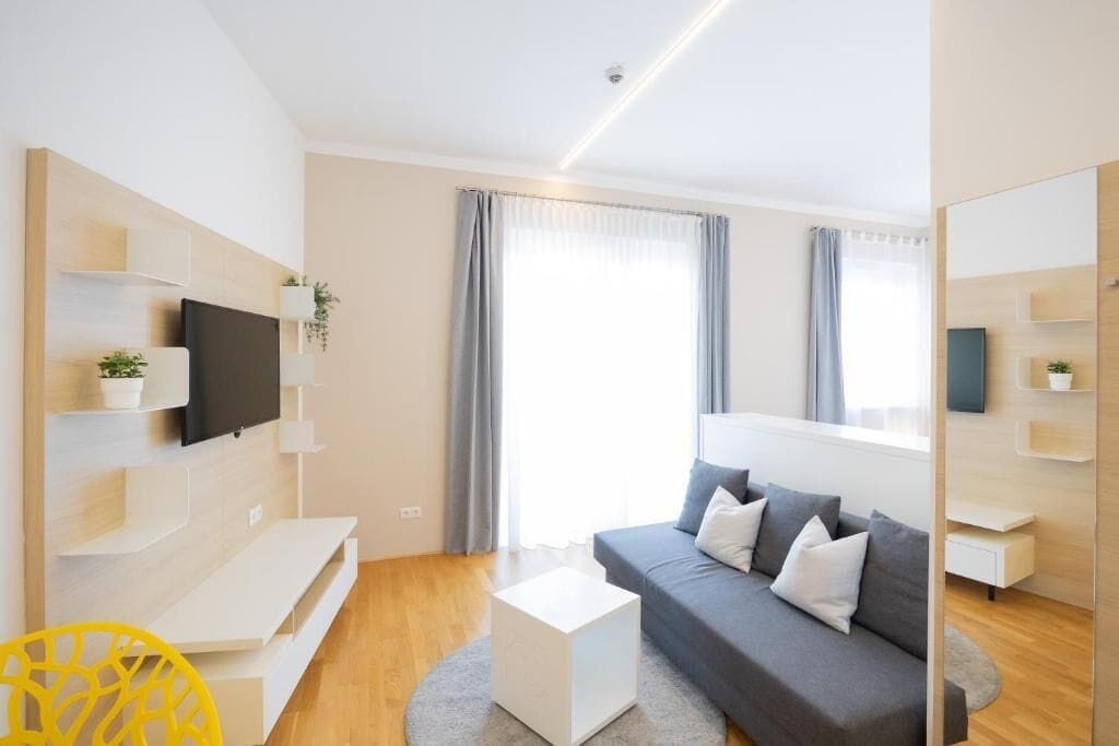 Photo - SHOME Hotel Graz I Self-Check-In I Free Parking