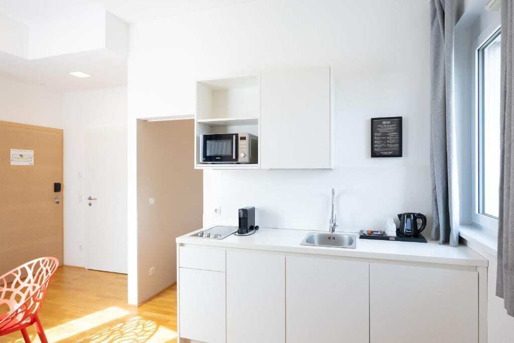 Photo - SHOME Hotel Graz I Self-Check-In I Free Parking