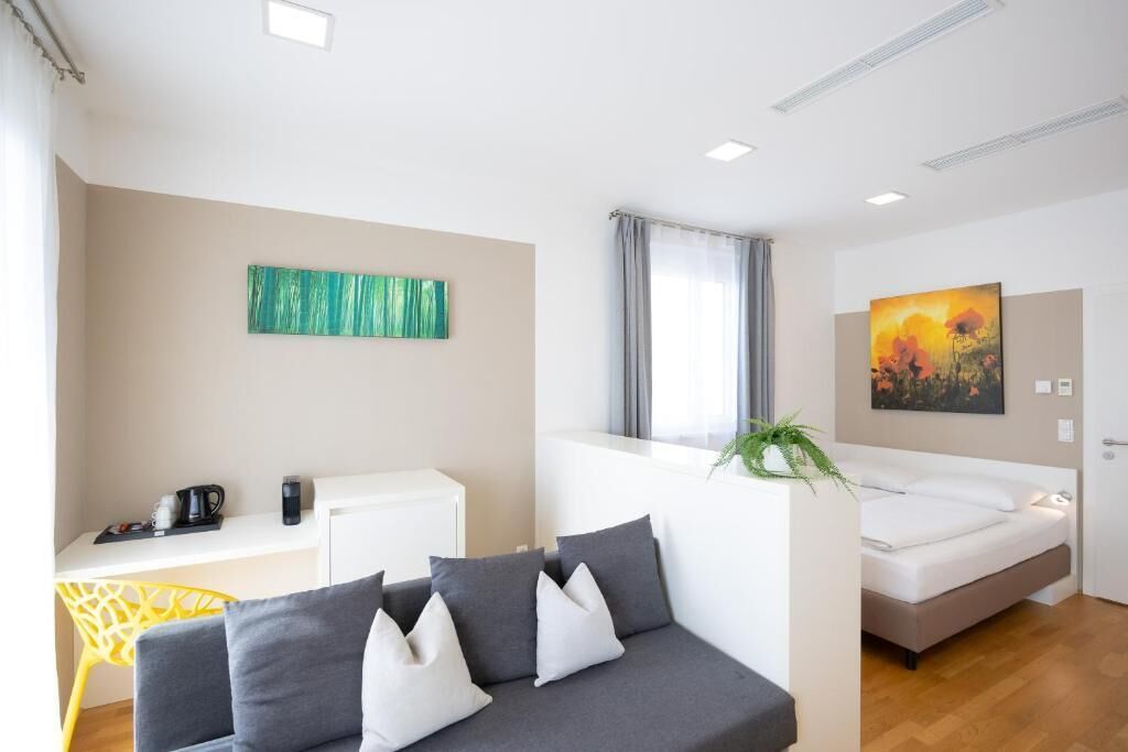 City Suite | Living area