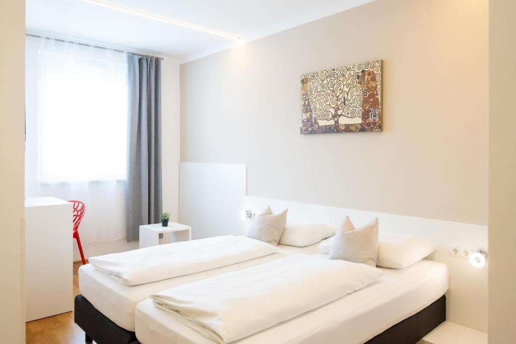 Photo - SHOME Hotel Graz I Self-Check-In I Free Parking