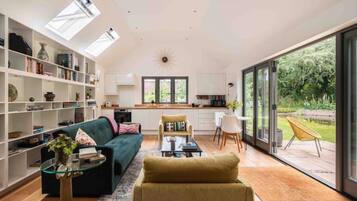 书、立体声音响