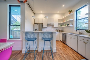 House, Multiple Beds, Kitchen (Adina - Suite 203) | Private kitchen | Fridge, microwave, oven, stovetop