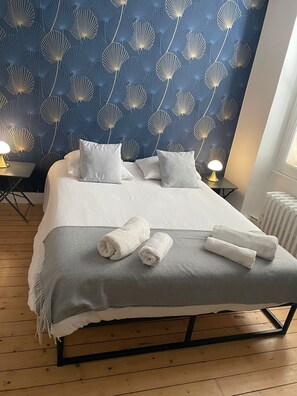 6 chambres, fer et planche à repasser, Wi-Fi gratuit, draps fournis