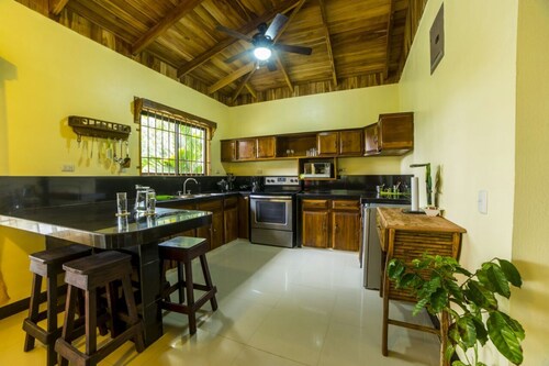 Arenal  ginger home. 
 La atmósfera perfecta para ese merecido descanso.
