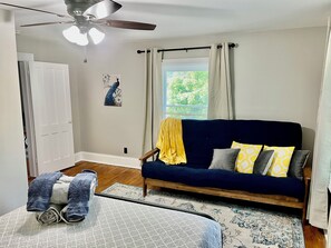 5 chambres, accès au Wi-Fi (inclus), literie fournie