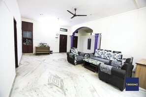 Reception - iROOMZ Hotel Shree Jagannath (Hyderabad)