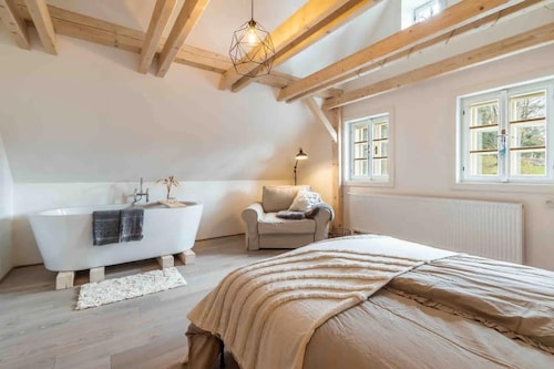 Lucany nad Nisou - Lla560