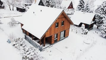 4 bedrooms
