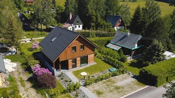 4 bedrooms