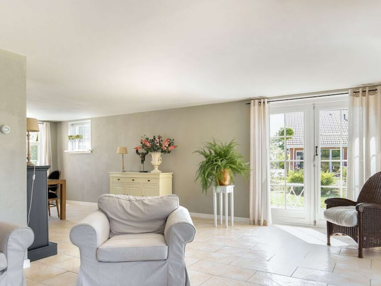 Cozy Cottage With Heated Pool, Garden And Covered Terrace - Franeker