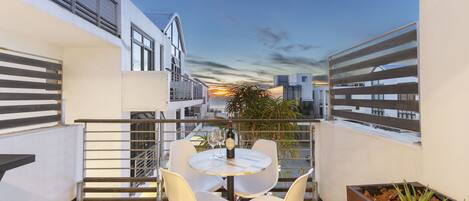 Apartamento (2 Bedrooms) | Terraza o patio