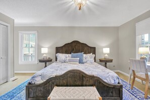 3 Schlafzimmer, Bügeleisen/Bügelbrett, WLAN, Bettwäsche