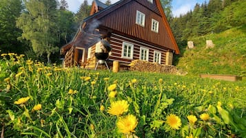 House | 5 bilik tidur