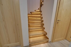 Villa | 5 bedrooms - Korenov Lpm010 in Korenov (Korenov)