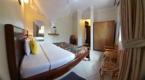 Basic Double or Twin Room - Aivilo Home (Entebbe)