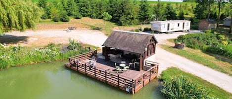 Terassi/patio