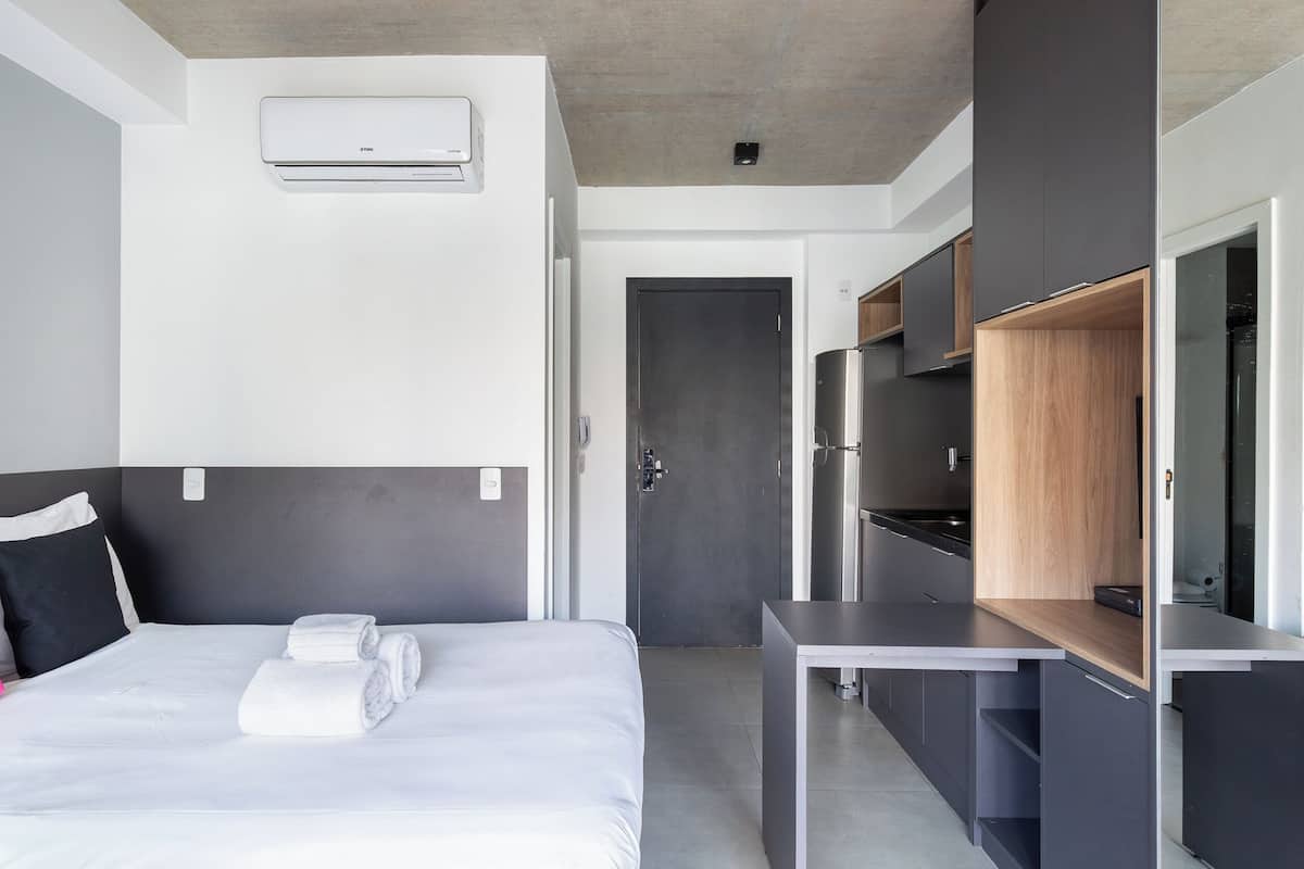 Estudio Signature (519345) | Escritorio y ropa de cama