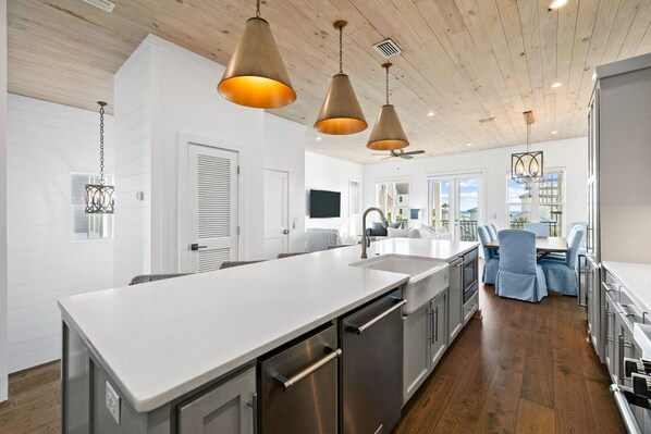 Private kitchen - Peaceful Easy Feeling 156 Chivas Lane, Unit B 4 Bedroom Home by RedAwning (Santa Rosa Beach)