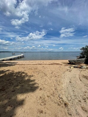 Villa, 5 Bedrooms | Beach