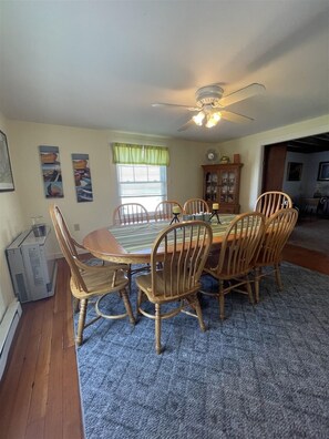 Villa, 5 Bedrooms | Dining