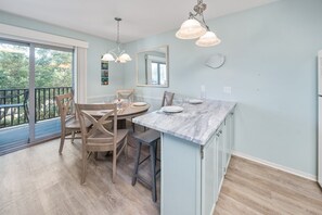 Condo, 1 Bedroom | Dining - Inlet Dunes 105 1 Bedroom Condo by RedAwning (Panama City Beach)
