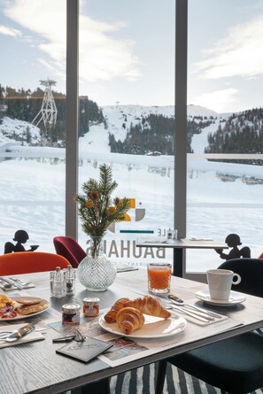 Kontinental frokost hver dag (EUR 20 per person)