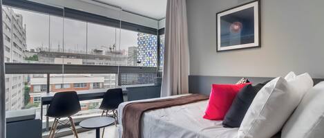 Economy Studio (388542) | 1 bedroom, desk, laptop workspace