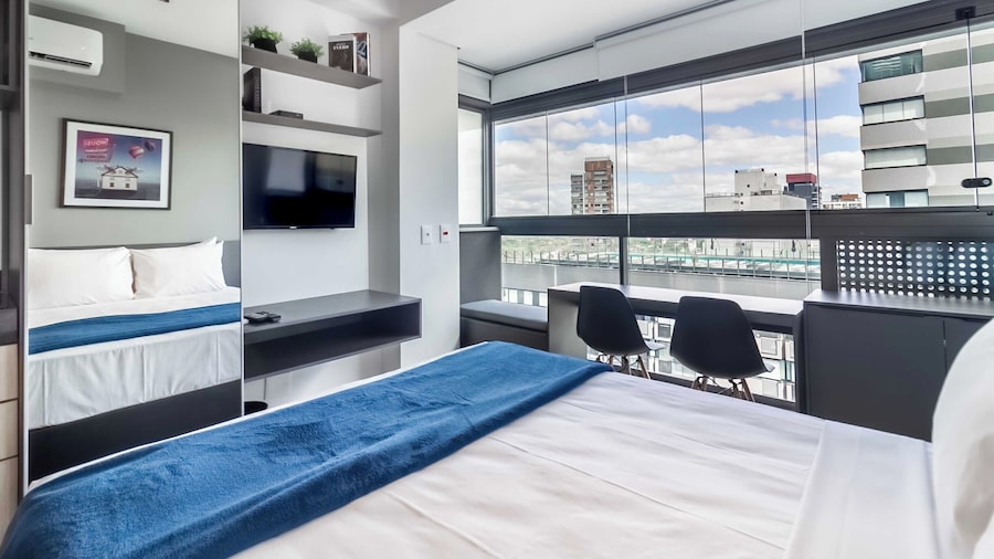 360 VN Oscar Freire by Housi