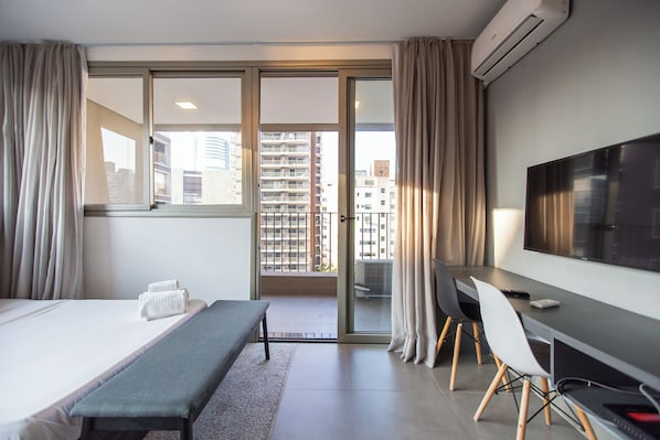 Standard Studio (599706) - 360 Vn Melo Alves by Housi (São Paulo)