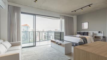 Exclusive Studio (Desativado) | Desk, laptop workspace