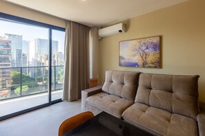 Exclusive Studio (453494) | Living area | Smart TV - 360 VN Faria Lima (São Paulo)