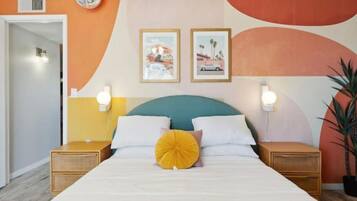 4 bedrooms, desk, iron/ironing board, travel cot