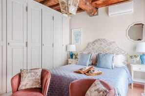 3 chambres, fer et planche à repasser, Wi-Fi gratuit, draps fournis