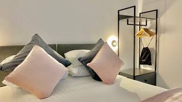 Apartment | 2 bedrooms, iron/ironing board, free WiFi