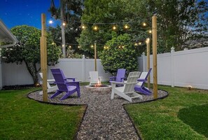 Property grounds - Heated Pool Beach House Hot Tub, Fire Pit, Games (Clearwater)