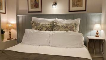 2 slaapkamers, een strijkplank/strijkijzer, wifi, beddengoed