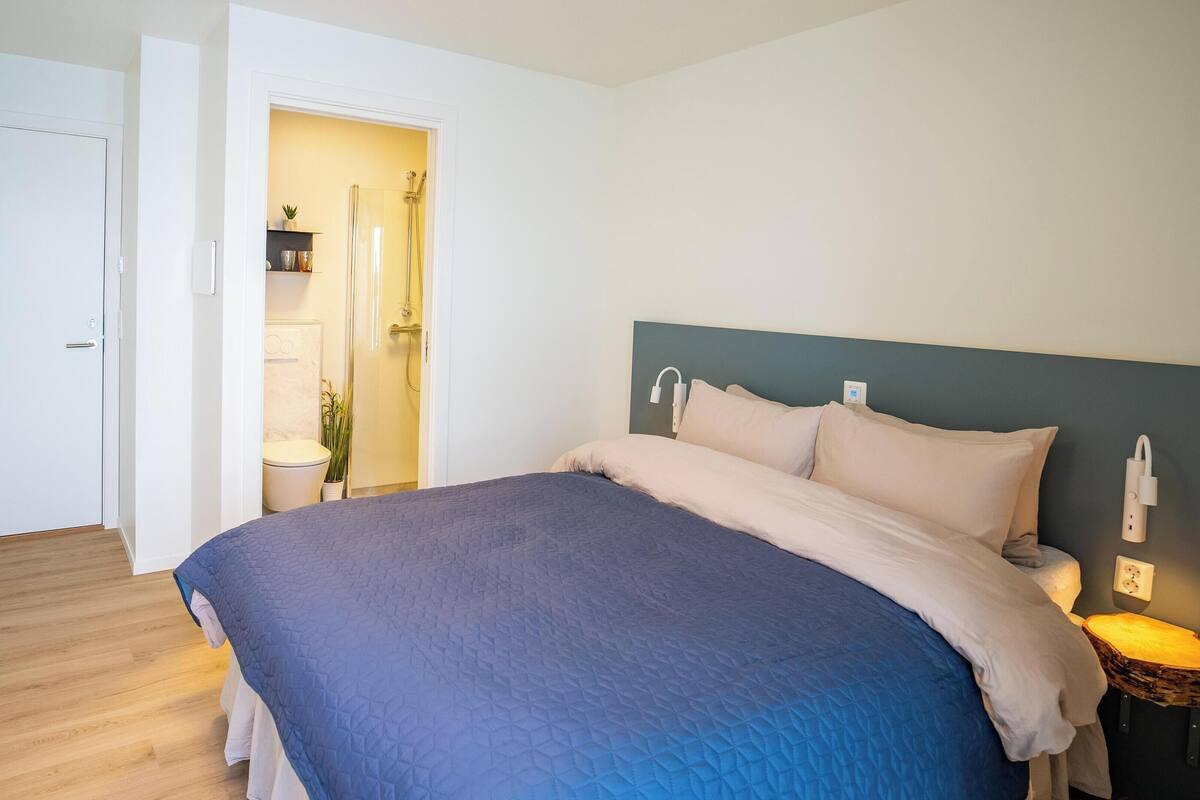 Comfort Double Room, 1 Queen Bed, Non Smoking, Sea View (201)