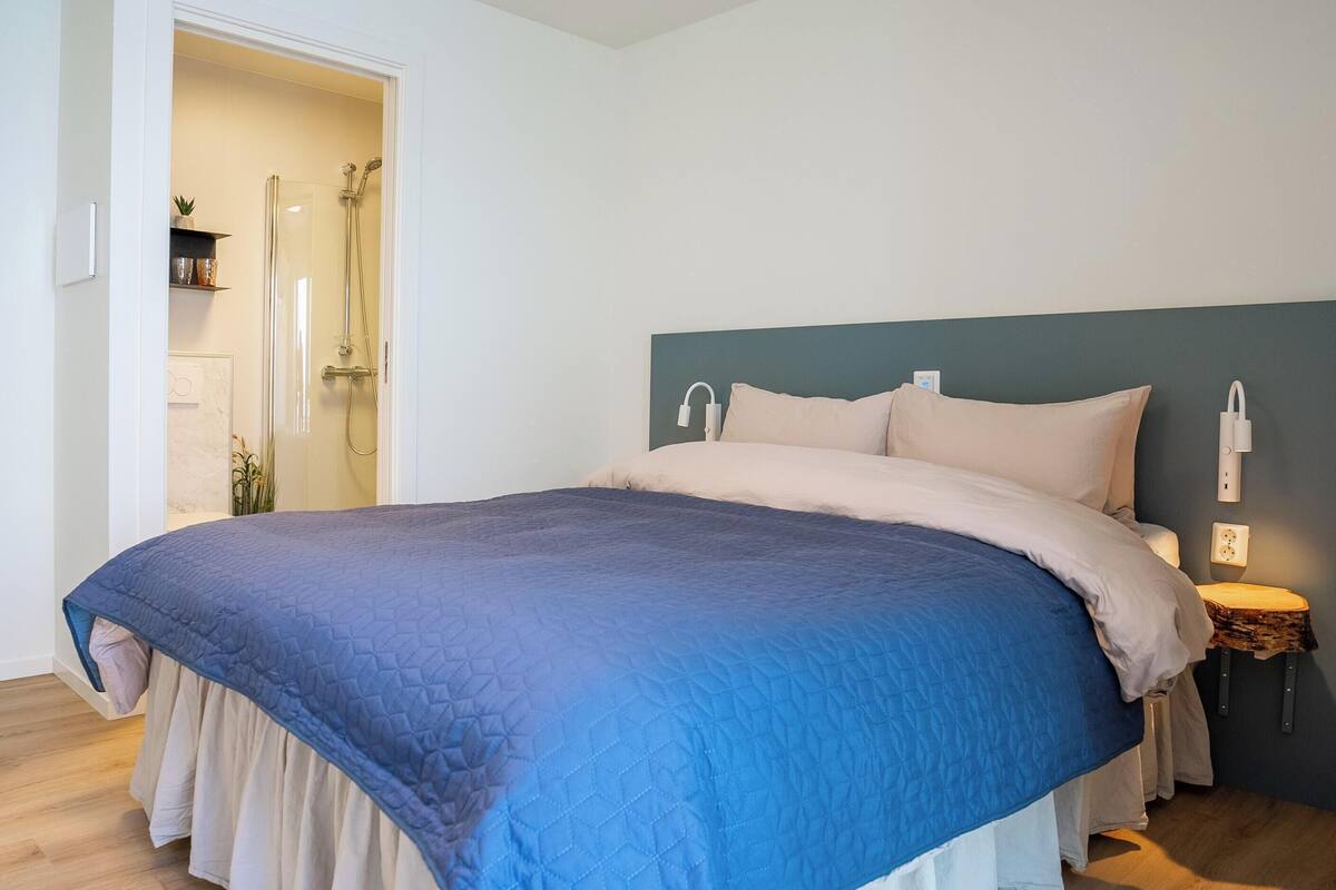 Comfort Double Room, 1 Queen Bed, Non Smoking, Sea View (203)