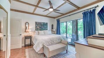 Condo, Multiple Beds, Pool Access (371 W Lincoln C111) | 3 bedrooms, individually decorated, individually furnished, bed sheets